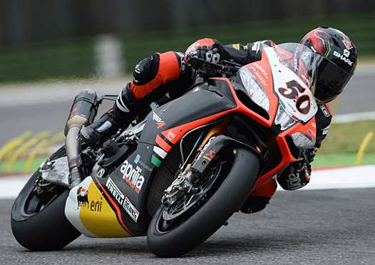 <b>Sylvain Guintoli - Aprilia (photo Aprilia Racing)</b>