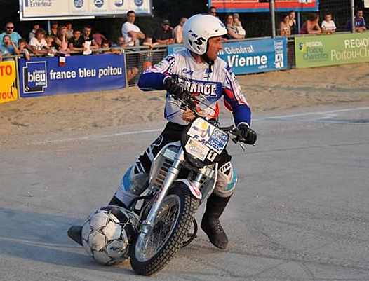 <b>Mathieu Voronowsky - France-Russie (photo Moto-Ball Club Neuvillois)</b>