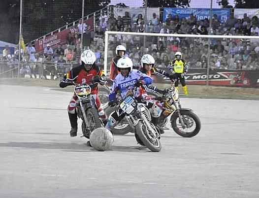 <b>France-Allemagne (photo Moto-Ball Club Neuvillois)</b>