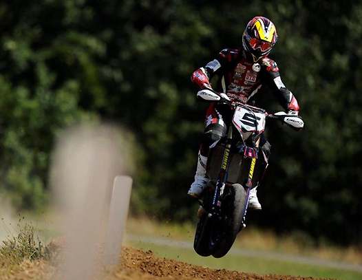 <b>Adrien Chareyre - Aprilia (photo Youthstream)</b>