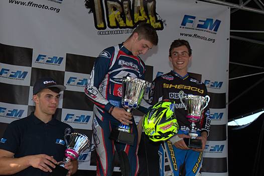 <b>Podium Senior 1 samedi : Kenny Thomas - Beta, Quentin Carles de Caudemberg - Beta et Benoît Bincaz - Sherco (photo Jean Finiels/Trial-Club.com)</b>