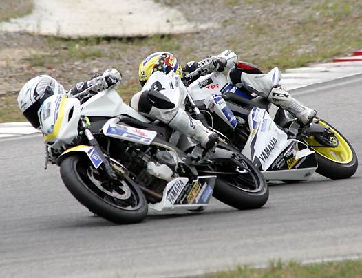 <b>Joseph Foray - Yamaha et Valentin Grimoux - Yamaha (photo Jean-Paul Ancion/FFM)</b>