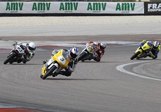 <b>Moto3 : Rénald Castillon Gioanni #3 - Honda, Christophe Arciero #93 - Suter, Enzo Boulom #125 - Honda et Karl Croix #4 - Honda (photo Gérard Delio/Photopress)</b>