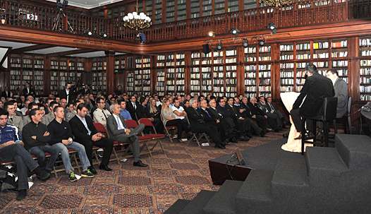 <b>La bibliothèque de l'Automobile Club de France où s'est tenue la Conférence de Presse FFM 2013 (photo Stan Perec/PSP)</b>