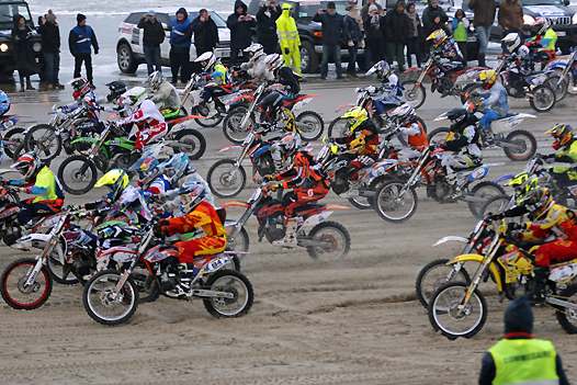 <b>Départ de l’Enduropale Kids (photo Le Touquet-Paris-Plage)</b>