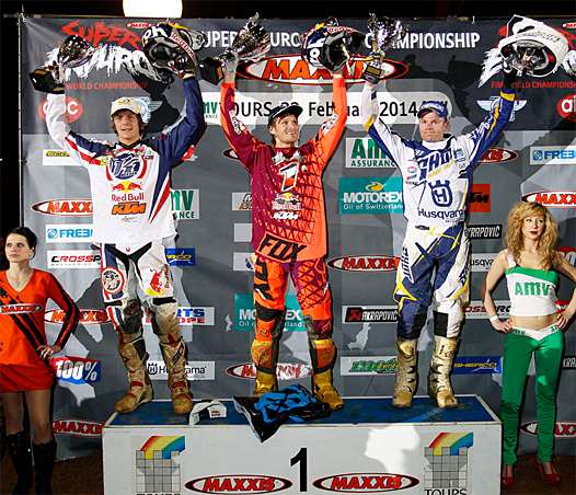 <b>Le podium final : Jonny Walker - KTM, Taddy Blazusiak - KTM et Mathias Bellino - HVA (photo ABC Communication)</b>