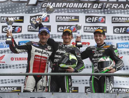 <b>Podium Superbike dimanche : David Muscat - Ducati, Matthieu Lagrive - Kawasaki et Grégory Leblanc - Kawasaki (photo Gérard Delio/Photopress)</b>