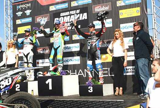 <b>Podium overall : Mauno Hermunen - TM, Thomas Chareyre - TM et Ivan Lazzarini - Honda (photo supermotos1.com)</b>