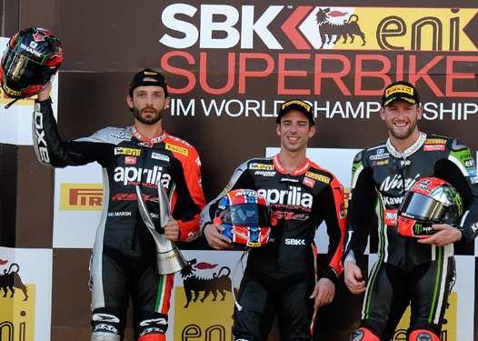 <b>Podium Superbike course 2 : Sylvain Guintoli - Aprilia, Marco Melandri - Aprilia et Tom Sykes - Kawasaki (photo WSBK.com)</b>