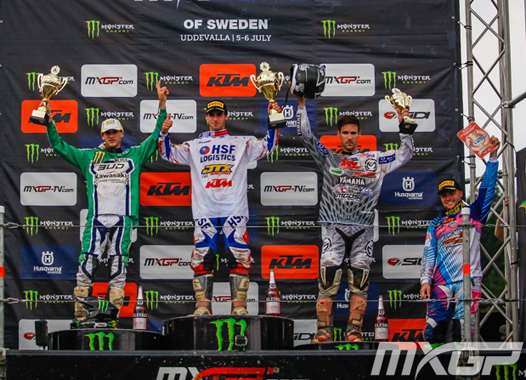 <b>Podium EMX250 : Sullivan Jaulin - Kawasaki, Brian Bogers - KTM, Nick Kouwenberg - Yamaha et Steven Clarke - KTM (photo mxgp.com)</b>