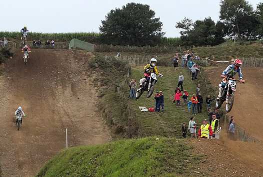<b>85cc : Julien Bonnaudin - Aquitaine et Jérémy Hauquier - Flandres (photo Luc Guillaume)</b>