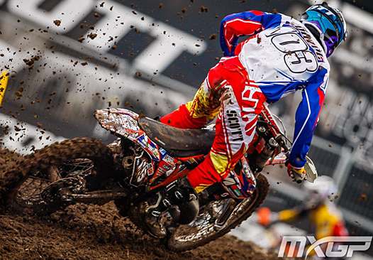 <b>85cc : Dan Houzet - KTM (photo MXGP.com)</b>