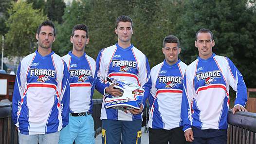 <b>L’Equipe Trophée Mondial avec de gauche à droite : Jérémy Joly, Marc Bourgeois, Pierre-Alexandre Renet, Anthony Boissière et Christophe Nambotin.</b>
