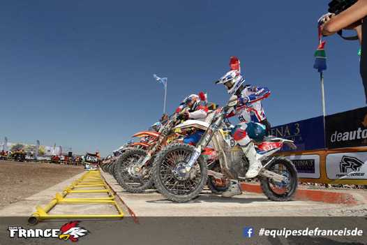 <b>Départ du Final Test avec au premier plan Pierre-Alexandre Renet #12 - HVA (photo Pascal Haudiquert/Mediacross)</b>