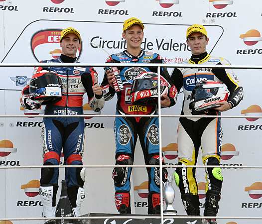 <b>Le podium de la 1e manche : Alexis Masbou - Honda, Fabio Quartararo - Honda et Albert Arenas - KTM (photo fimcevrepsol.com)</b>