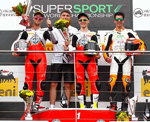 <b>Podium Supersport : Lorenzo Zanetti - MV Agusta, Jules Cluzel - MV Agusta et Gino Rea - Honda (photo World SBK)</b>