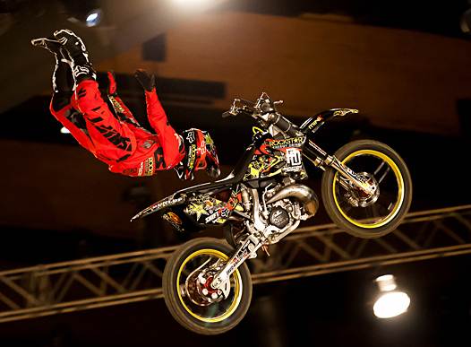 <b>David Rinaldo - Yamaha (photo nightofthejumps)</b>