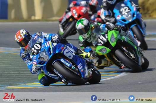 <b>Vincent Philippe - #30 - Suzuki, Grégory Leblanc - #11 Kawasaki, Masahiro Ota #22 Suzuki et Alain Bonnet #21 - Kawasaki (photo ACO)</b>