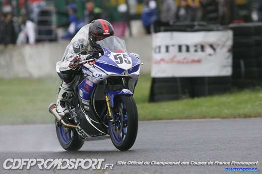 <b>Promo 400 : Yoann Thuau - Yamaha YZF-R3 (photo Gérard Delio/Photopress)</b>