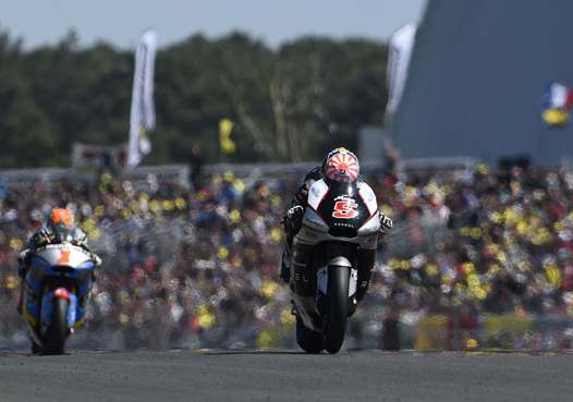 <b>Tito Rabat - Kalex-Honda et Johann Zarco - Kalex-Honda (photo MotoGP.com)</b>