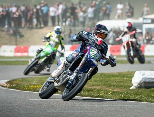 <b>S2 : Jean-Charles Decabooter - Yamaha (photo www.supermotard-france.fr)</b>