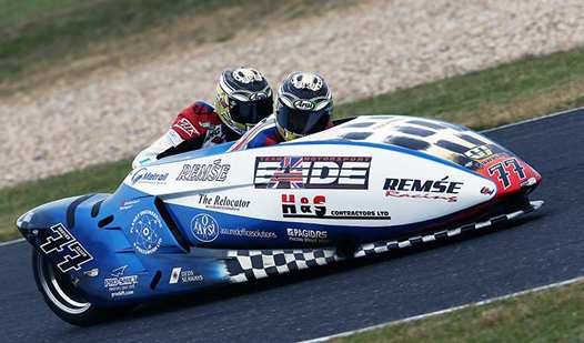 <b>Tim Reeves et Grégory Cluze - LCR-Kawasaki (photo FIM)</b>