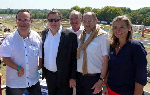 <b>Damien Amad - Président du Conseil Départemental, Jacques Bolle - Président de la FFM, Michel Voisin - Député de l'Ain, Philippe Coillard - Maire de Pont-de-Vaux et Véronique Baude - Vice-Présidente du Conseil Départemental (photo Luc Guillaume)</b>