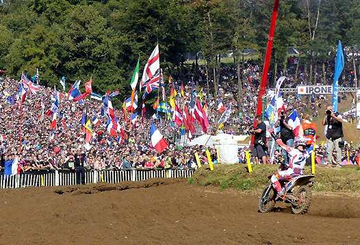 <b>Marvin Musquin - KTM acclamé par les fans tricolores (photo Luc Guillaume)</b>