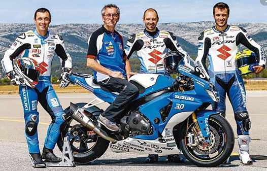 <b>Vincent Philippe, Dominique Méliand - Team Manager, Anthony Delhalle et Etienne Masson - Suzuki GSX-R 1000 (photo SERT)</b>