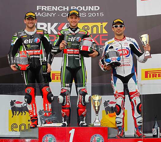 <b>1ère manche SBK : Tom Sykes - Kawasaki, Jonathan Rea - Kawasaki et Sylvain Guintoli - Honda (photo SBK.com)</b>