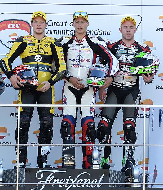 <b>Podium de la 1ère manche Moto2 : Edgar Pons - Kalex, Xavi Vierge - Tech3 et Lucas Mahias - Transfoirmers (photo CEV Repsol)</b>