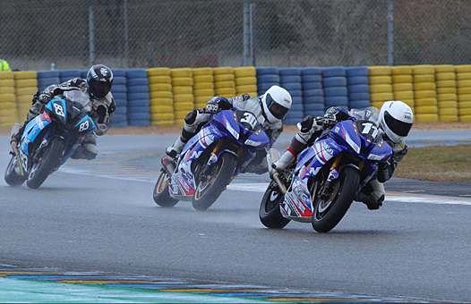 <b>Hugo Clere - Yamaha devant Florent Tourné - Yamaha et Peter Polesso - Yamaha (photo Gérard Delio/Photopress)</b>