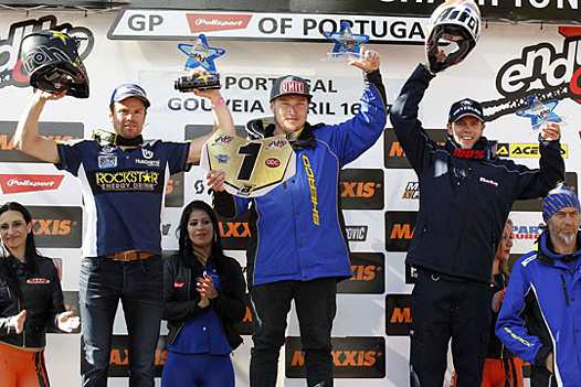 <b>Podium EnduroGP : Mathias Bellino - HVA, Matthiew Phillips - Sherco et Steve Holcombe - Beta (photo endurogp.org)</b>