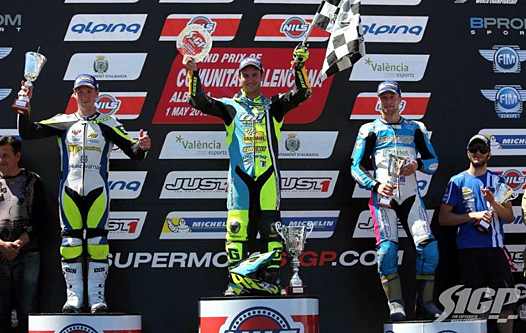 <b>Podium S1 : Lukas Hollbacher - HVA, Thomas Chareyre - TM et Marc-Reiner Schmidt - TM (photo www.supermotos1.com)</b>