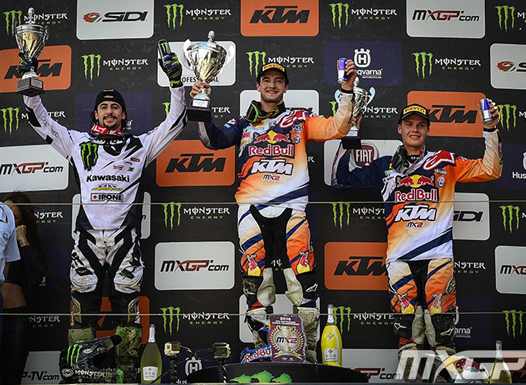 <b>Podium MX2 : Dylan Ferrandis - Kawasaki, Jeffrey Herlings - KTM et Pauls Jonass - KTM (photo MXGP.com)</b>