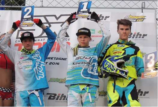<b>Podium SHOGUN Junior Cup : Julien Duhamel - KTM, Brian Strubhart Moreau - Kawasaki et Julien Roussaly - KTM (photo JLFO)</b>