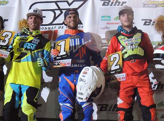 <b>Podium SX2 : Anthony Bourdon - HVA, Florent Richier - Yamaha et Arnaud Aubin - Suzuki (photo JLFO)</b>