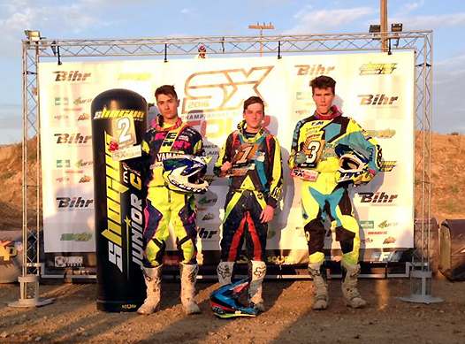 <b>Podium SHOGUN Junior Cup : Calvin Fonvieille - Yamaha, Julien Duhamel - KTM et Julien Roussaly - KTM (photo JLFO)</b>

