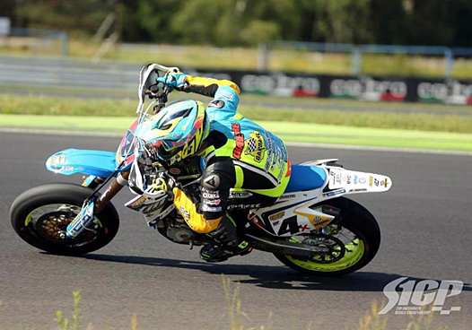 <b>Thomas Chareyre - TM (photo www.supermotos1.com)</b>