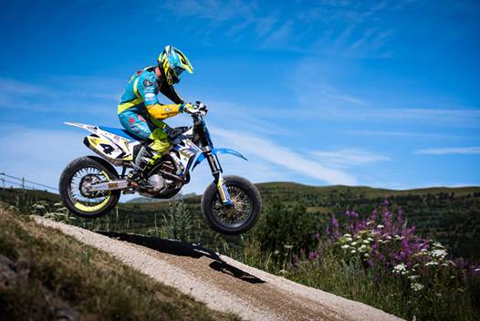 <b>Thomas Chareyre - TM (photo www.supermotard-france.fr)</b>