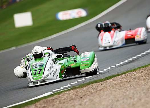 <b>Tim Reeves et Grégory Cluze - LCR Yamaha (photo FIM)</b>