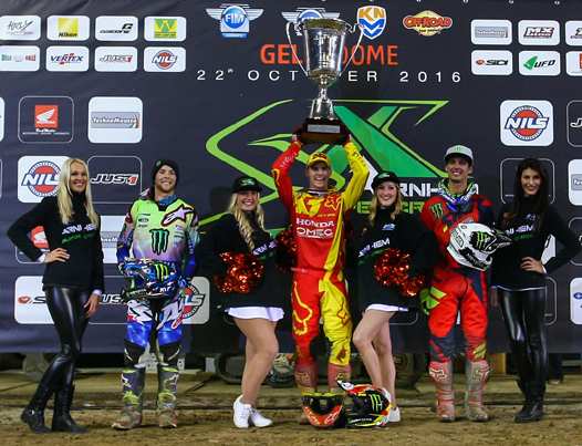 <b>Podium SuperFinale SX : Romain Febvre - Yamaha, Tim Gajser - Honda et Cédric Soubeyras - Suzuki (photo FIM Europe)</b>