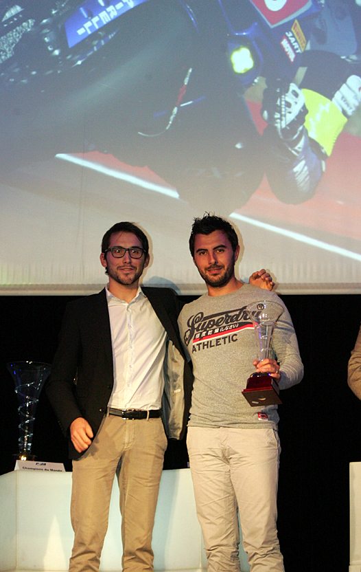 <b>Louis Bulle et Alex Plancassagne - Team 3ART Yam'Avenue, vainqueurs de la Coupe du Monde d'Endurance Superstock 2016 (photo Jean-Paul Ancion/FFM)</b>