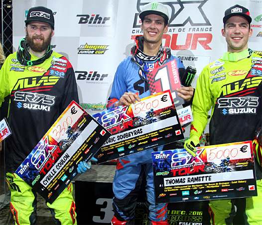<b>SX1 : Cyrille Coulon - Suzuki, Cédric Soubeyras - Suzuki et Thomas Ramette - Suzuki (photo Orgacom)</b>