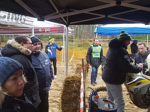 <b>Jacques Bolle - Président de la FFM avec Patrick Lamoureux - Président de la Commission Nationales des Courses sur Sable (photo FFM) </b> 
