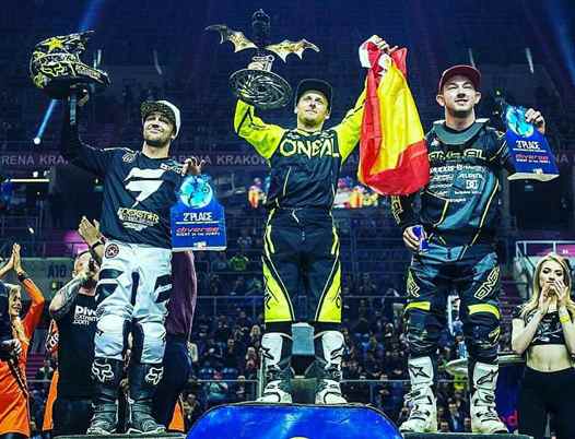 <b>Podium : David Rinaldo - Yamaha, Maikel Melero - Yamaha et Luc Ackermann - Husqvarna (poto Frozen Action)</b>