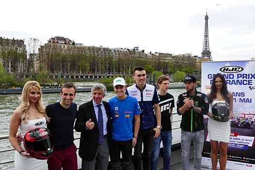 <b>Johann Zarco - MotoGP, Claude Michy - PHA, Fabio Quartararo - Moto2, Loris Baz - MotoGP, Jules Danilo - Moto3 et Jonas Folger - MotoGP (photo FFM)</b>