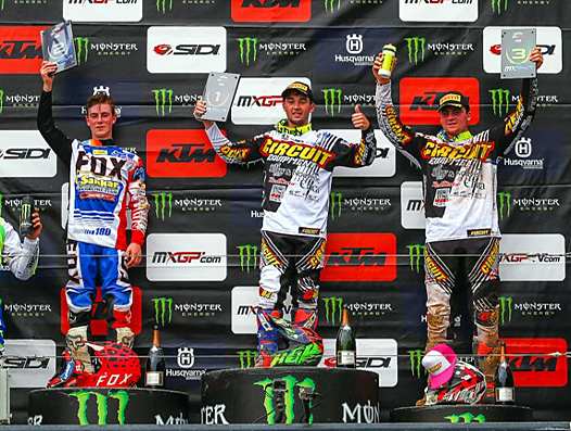 <b>Podium EMX250 : Jago Geerts - KTM, Mathys Boisrame - Honda et Alberto Forato - Honda (photo MXGM.com)</b>