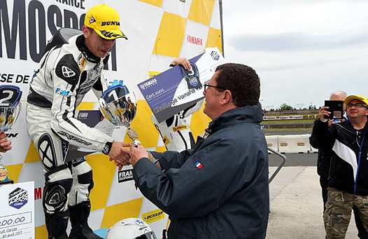 <b>Remise des Prix Promo 125 avec Jacques Bolle - Président de la FFM (photo Gérard Delio/Photopress)</b>