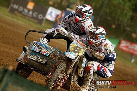 <b>Valentin Giraud-Elvijs Mucenieks - WHT-KTM (photo Josef Hejnal/Motolevel.com)</b>